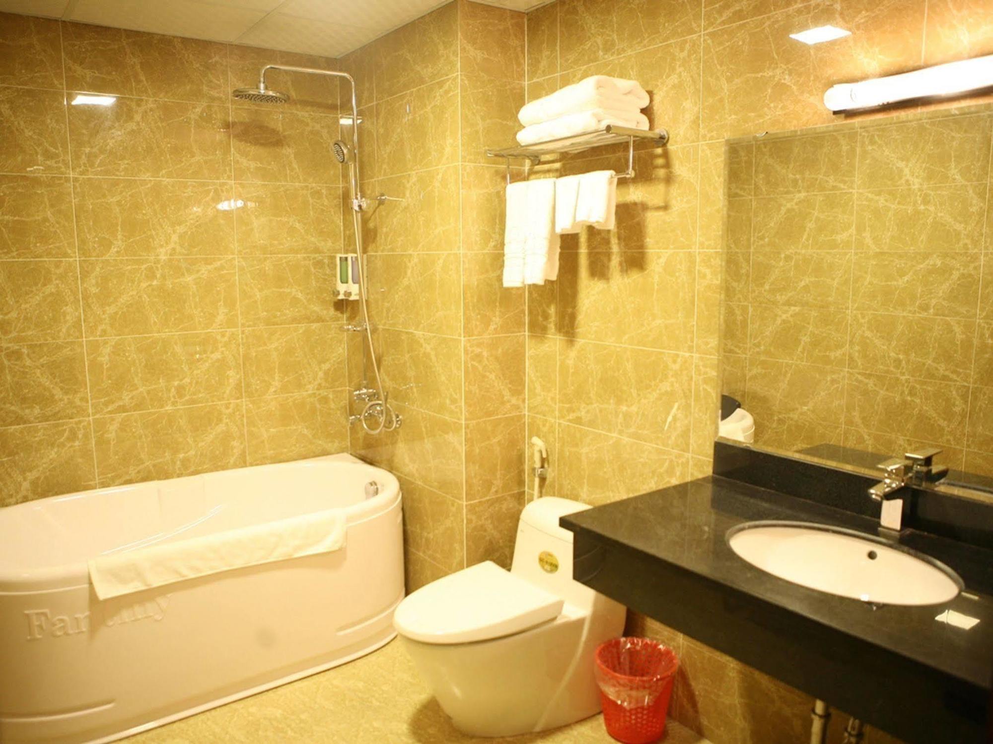 האנוי Bounty Hotel מראה חיצוני תמונה